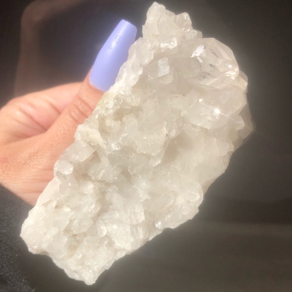 Large Clear Quartz Cluster, Natural Quartz Crystal Stone, Spiritual Hole Decor - Picture 7 of 11